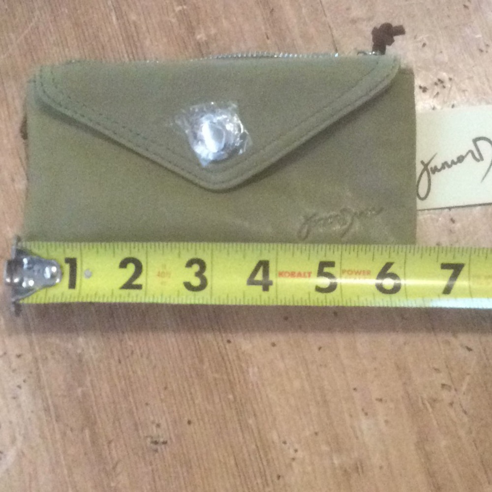 Junior Drake wallet